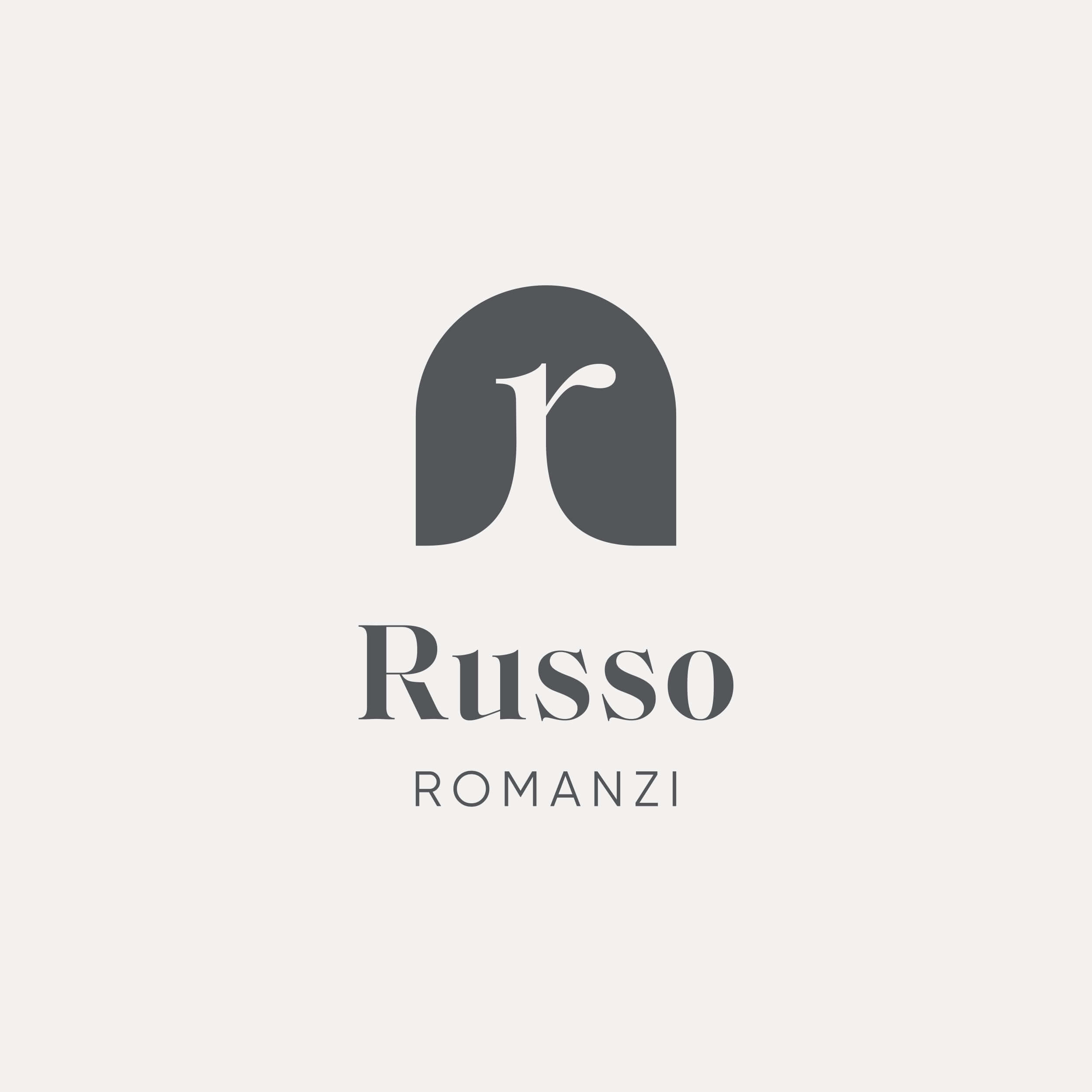 Logo in versione positiva di Russo Romanzi